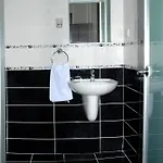 Hotell Grand Umit 2*