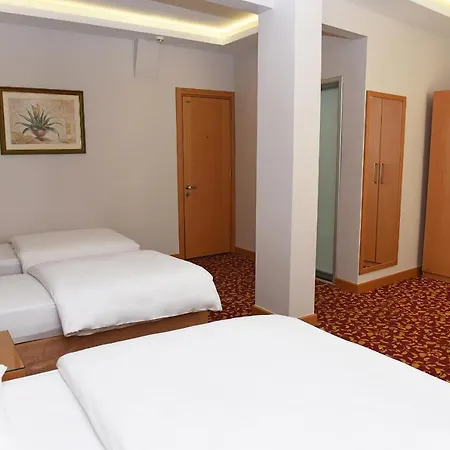 Отель Grand Umit 2*
